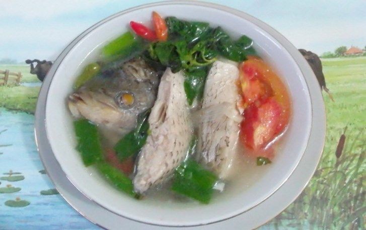 Warung Bi Lili: Sop Gurame Hangat yang Menghiasi Hari di Cilacap