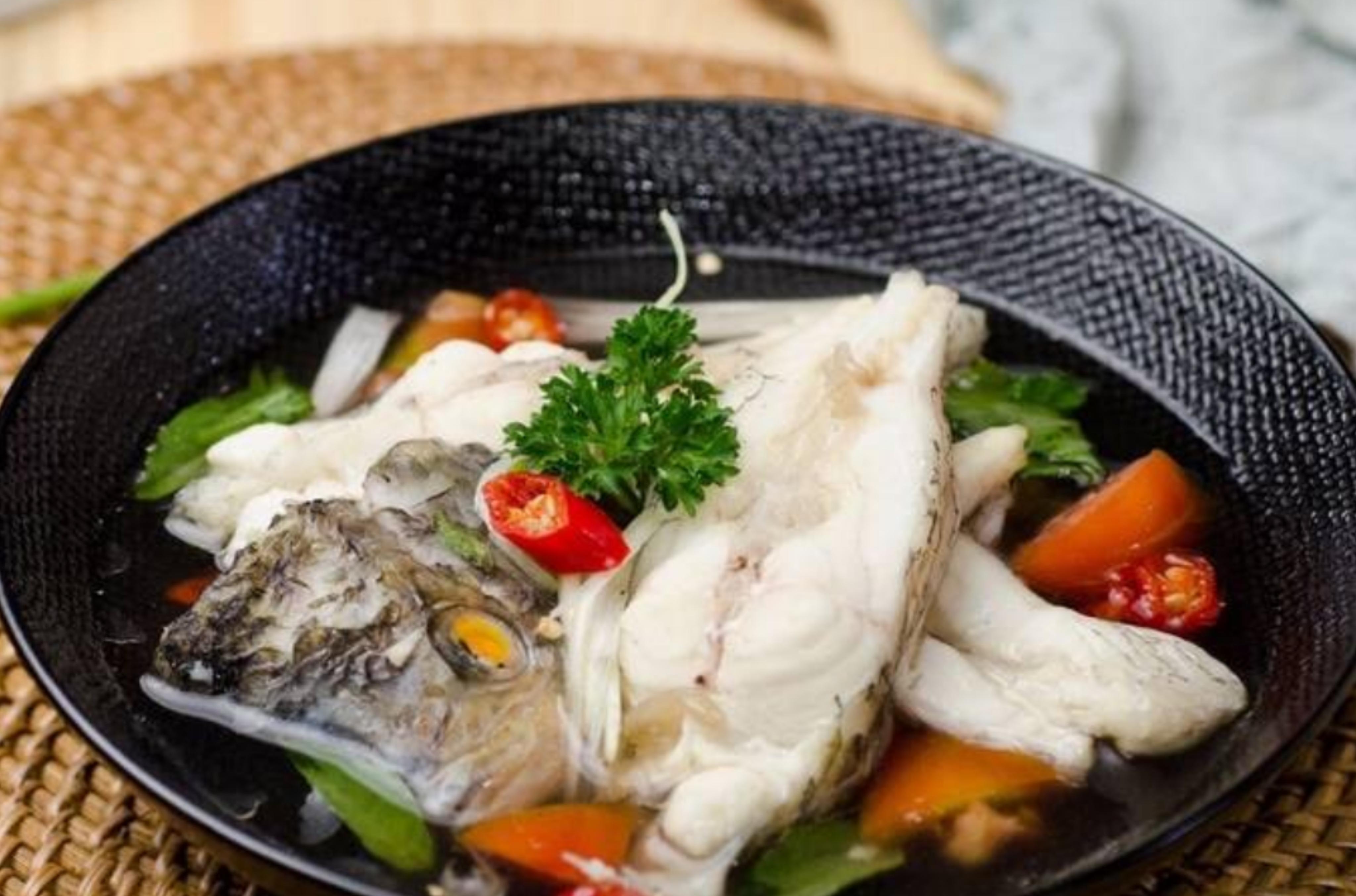 Menggugah Selera: Sop Gurame Hangat yang Menyapa Setiap Hari di Cilacap